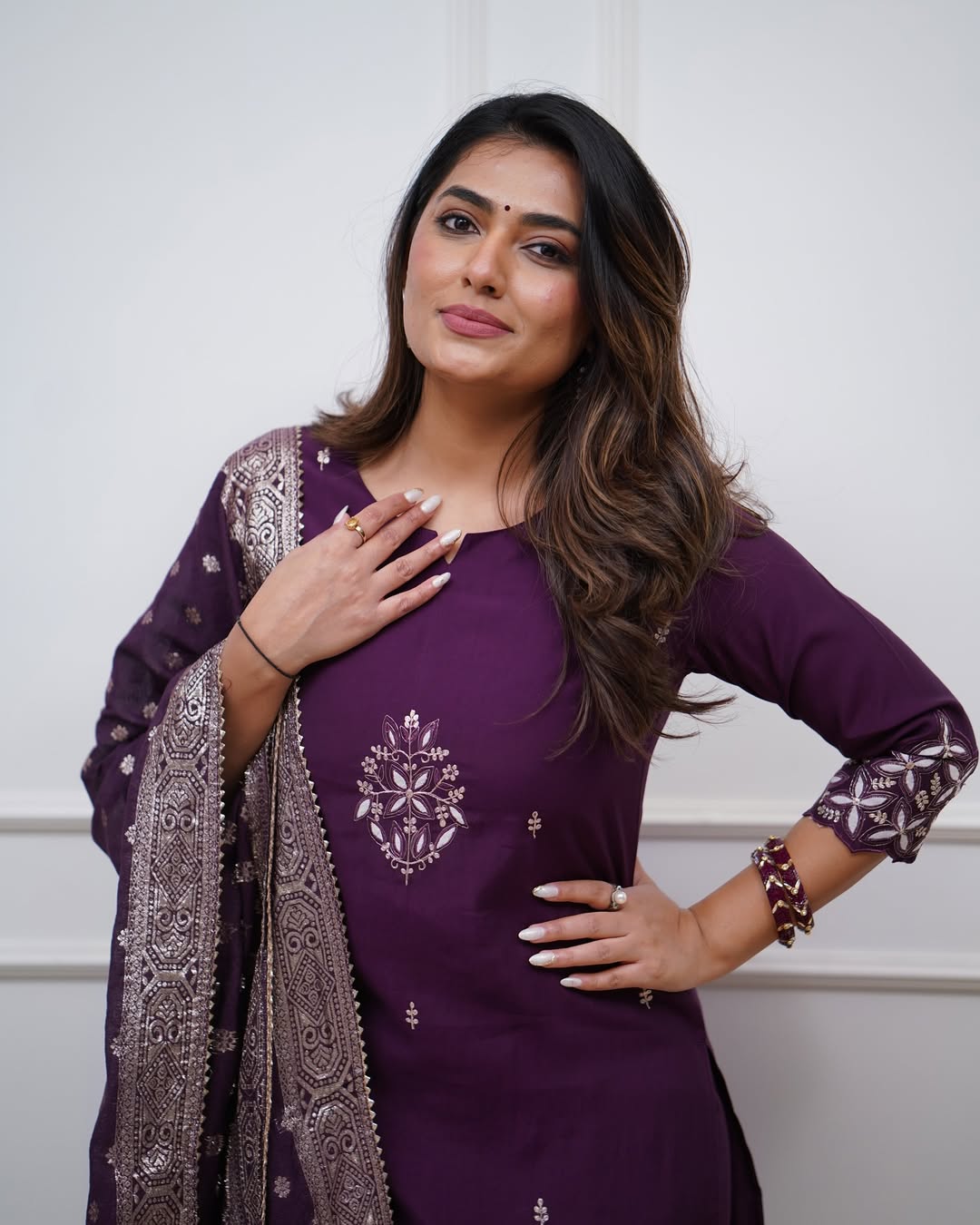 Lorenvalley Purple PV Chanderi Embroidered work Kurta Set - Swadesiicart