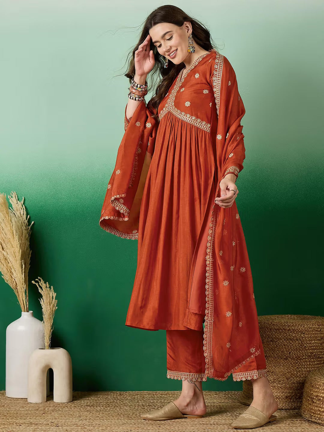 Lorenvalley Rust Muslin Silk Embroidered work Kurta Set - Swadesiicart