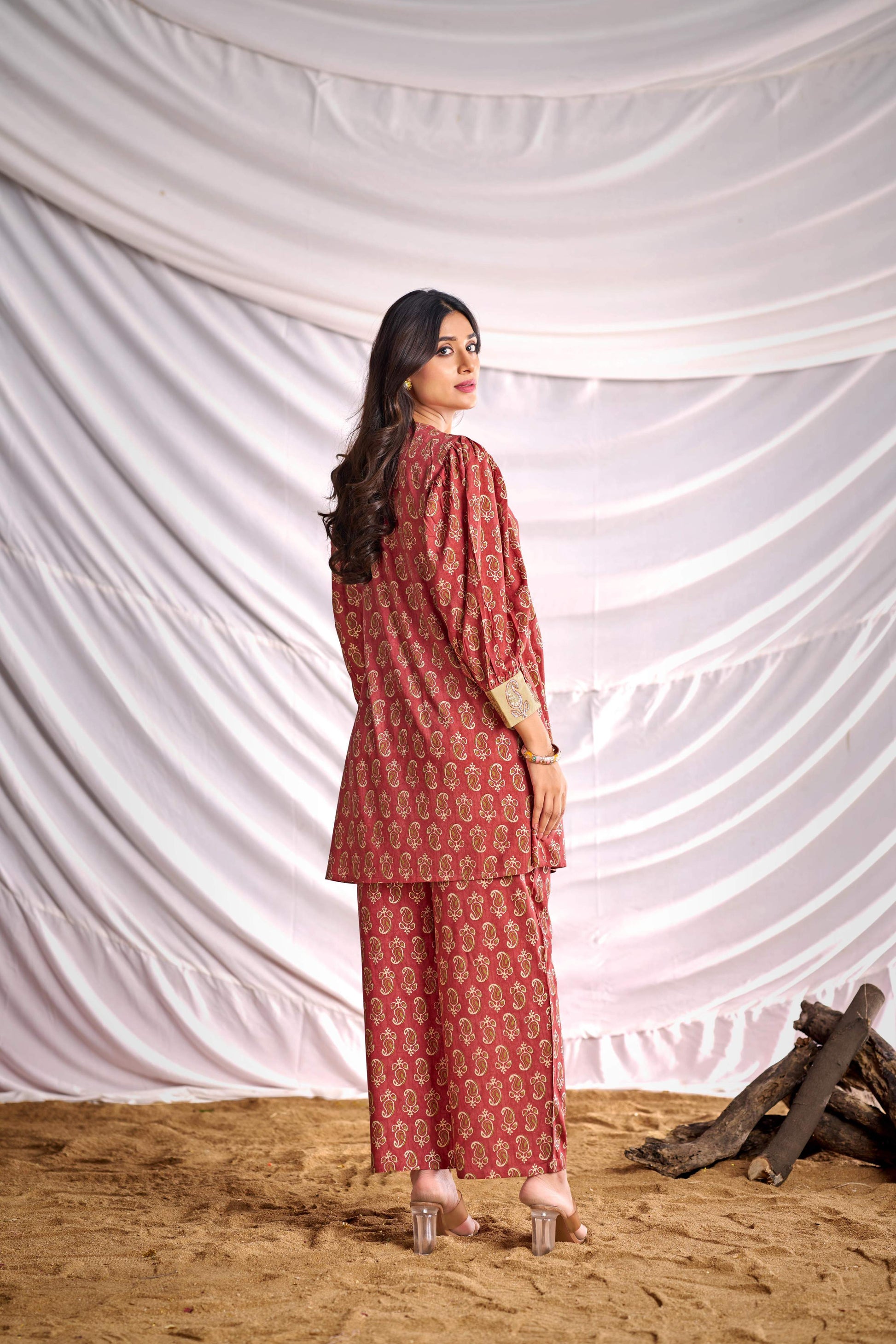 BulBul Women Peach Embroidered Paisley Printed Co-ord Set - Swadesiicart