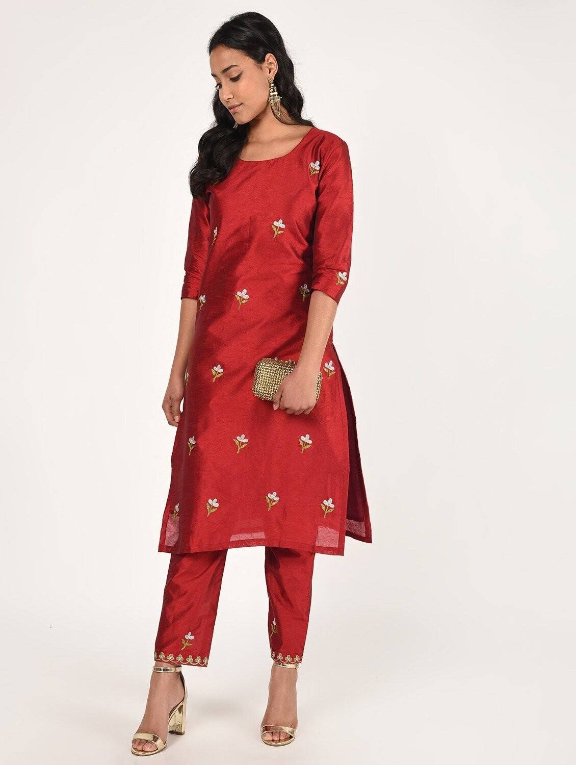 Cheera Women's Beautiful Hand Embroidered Motif All-Over Straight Silk Kurta Set (CH069K) - Swadesiicart