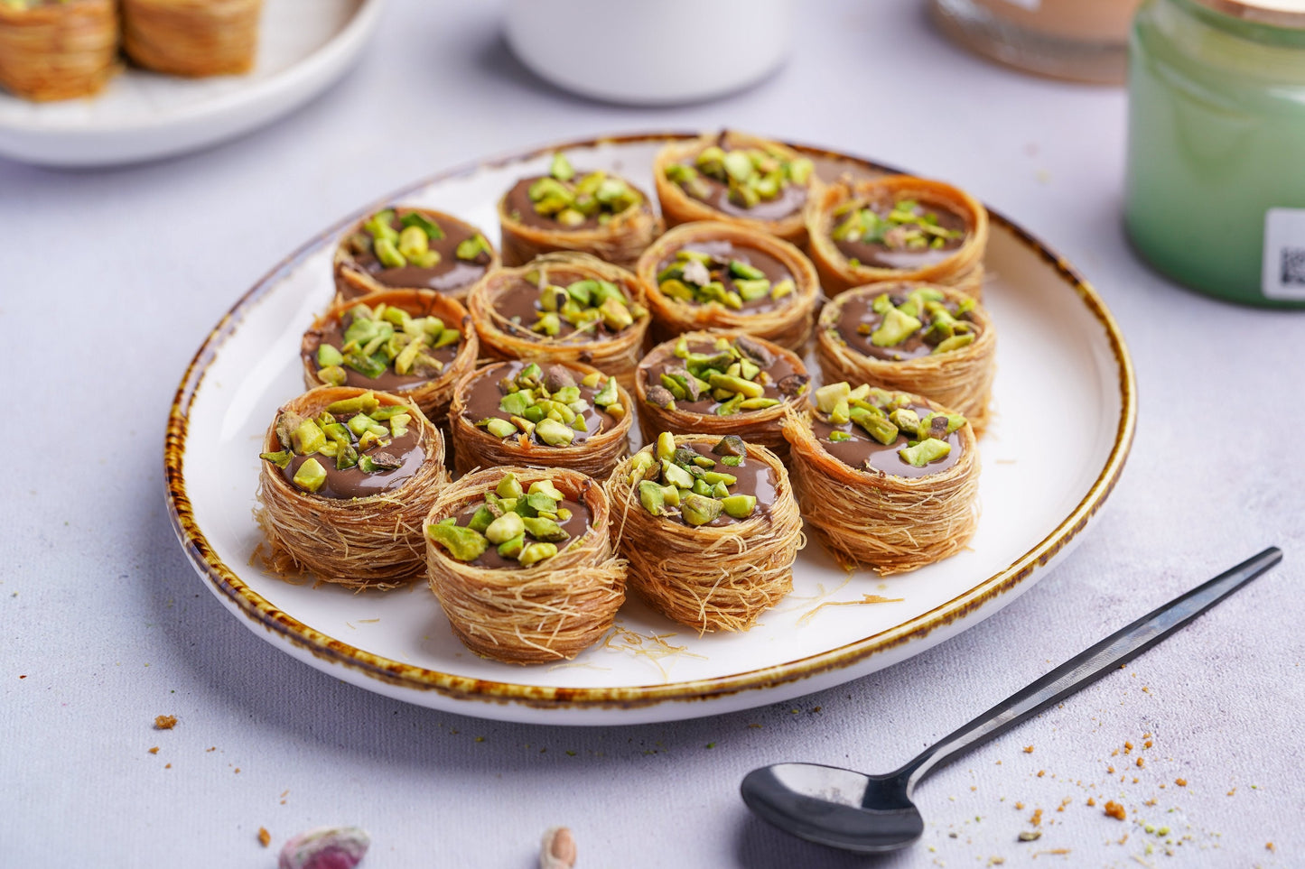 Classic Gourmet Baklava Chocolate Nest Gift Box | Swadesiicart
