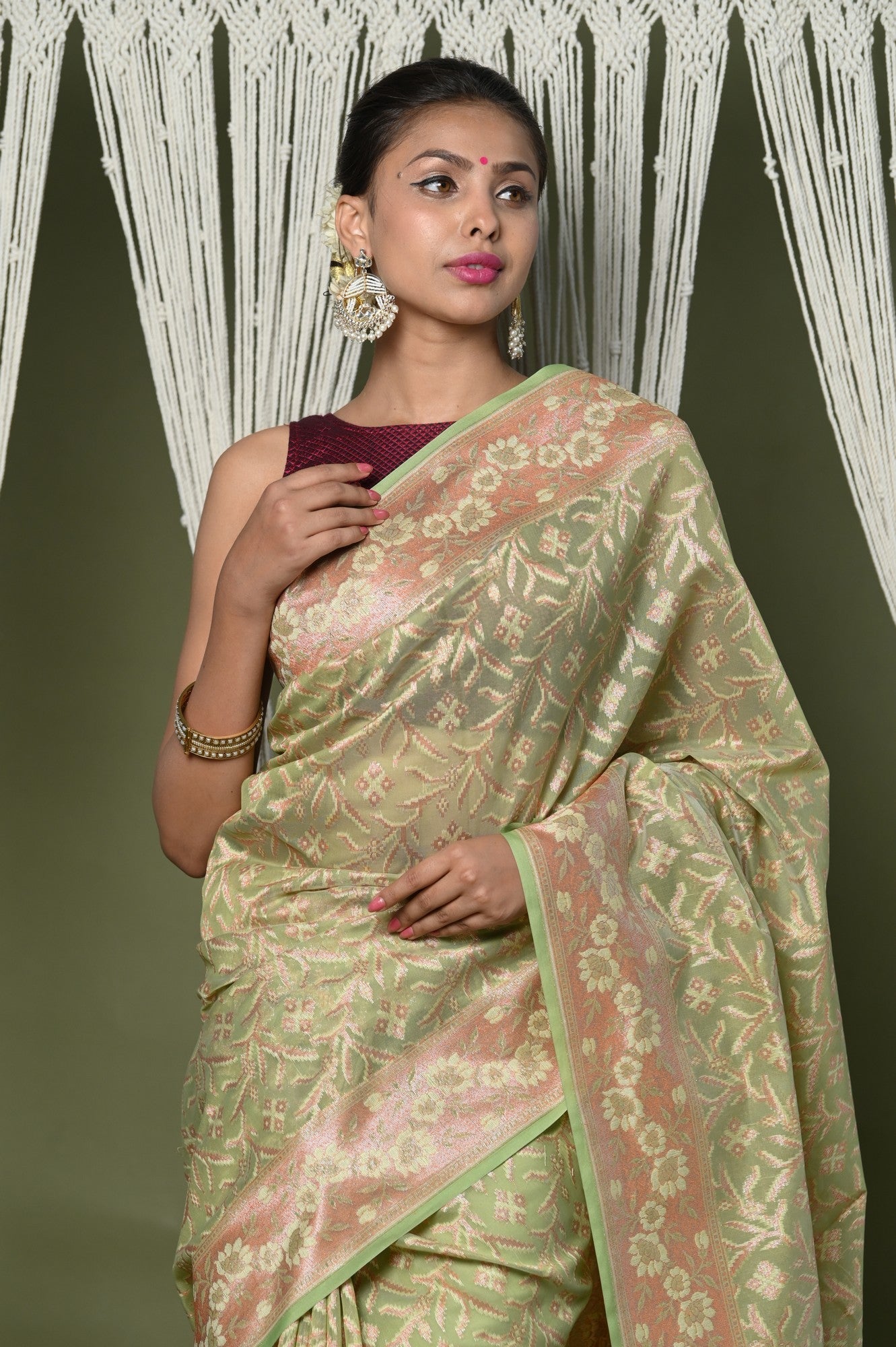 Very Much Indian Exclusive High Quality Handloom Banarasi Cotton Saree with Beautiful Abstract Print. | Swadesiicart