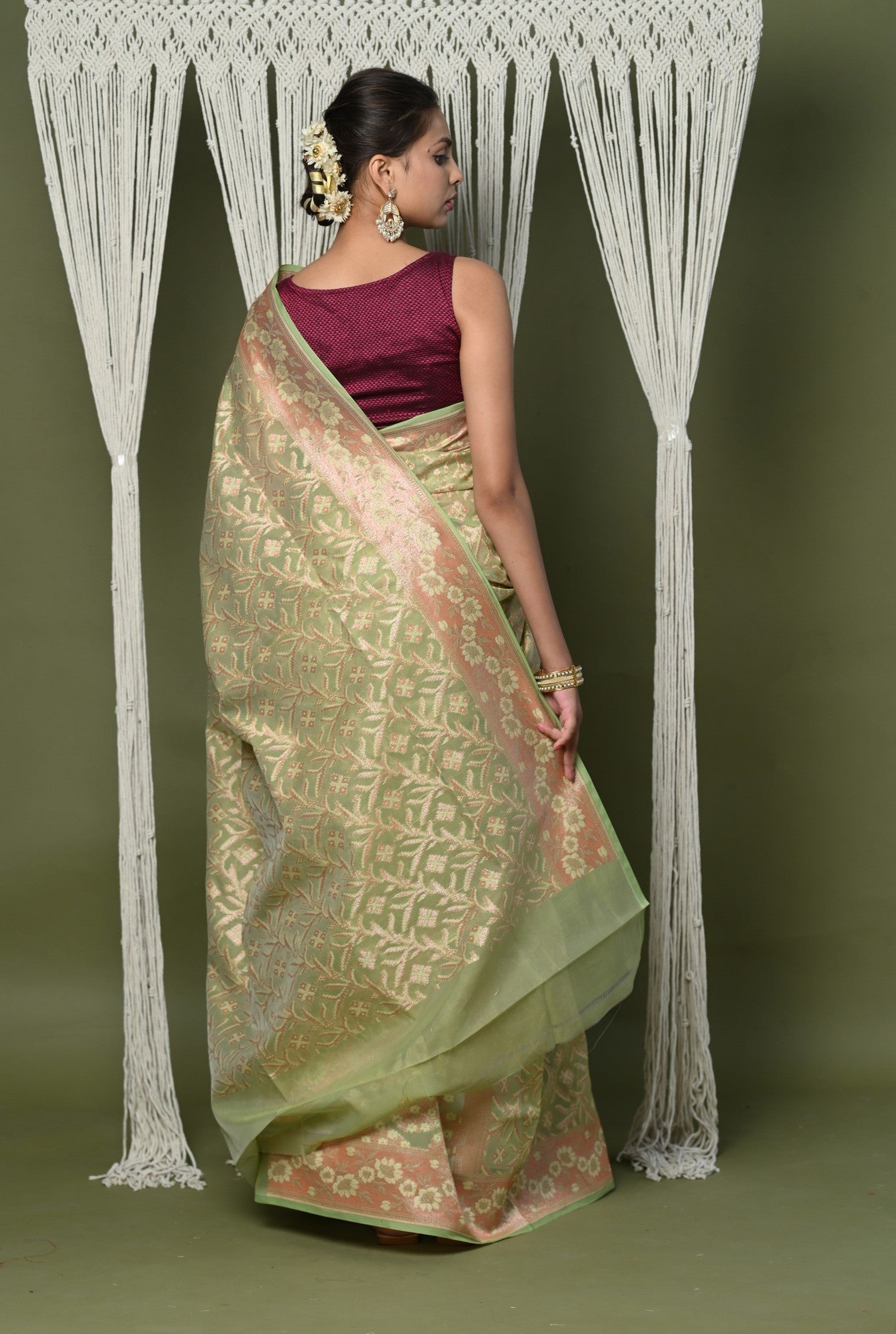 Very Much Indian Exclusive High Quality Handloom Banarasi Cotton Saree with Beautiful Abstract Print. | Swadesiicart