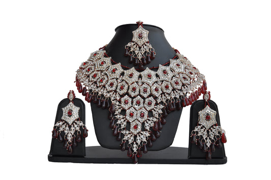 Gold-Polished Alloy Handcrafted Semi Bridal Grand Look Necklace Set - The Pari - Swadesiicart