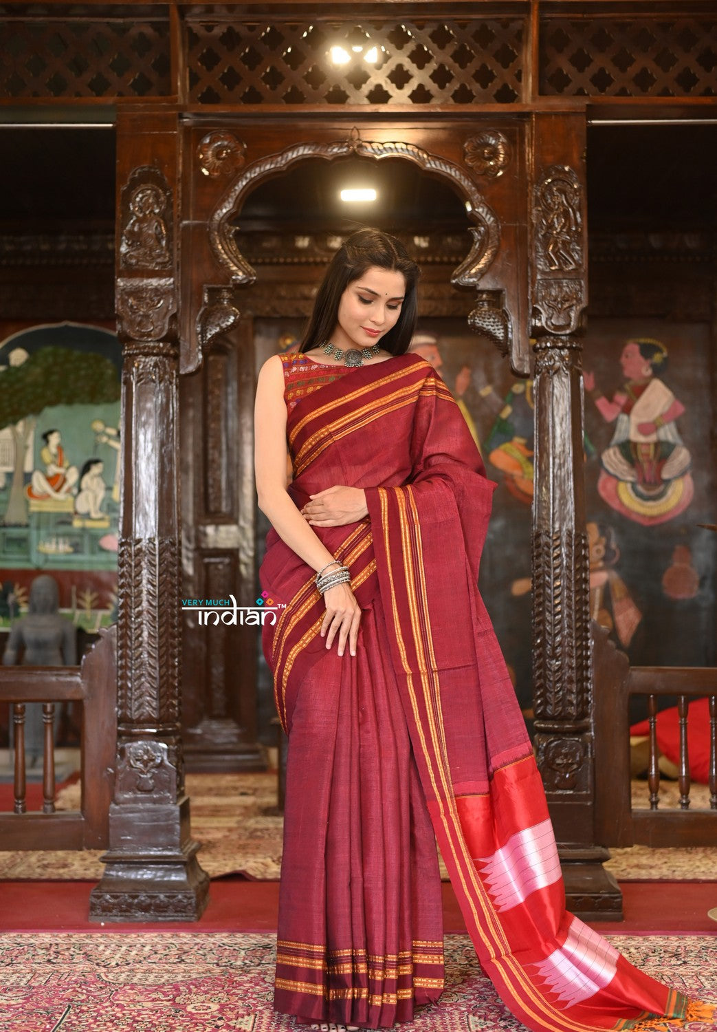 Very Much Indian Handloom Cotton Viscose Ilkal Saree With Pure Resham Pallu - Bright Maroon With Red Border | Swadesiicart