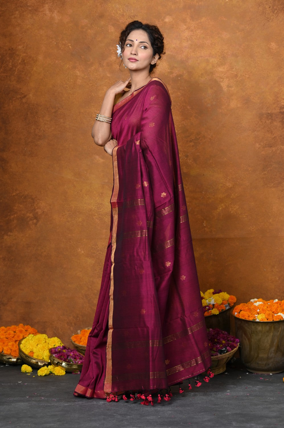 Very Much Indian Designed by VMI - High Quality Mul Cotton Handloom Woven with Sleek Border and Flower Buttis - Magenta Pink | Swadesiicart