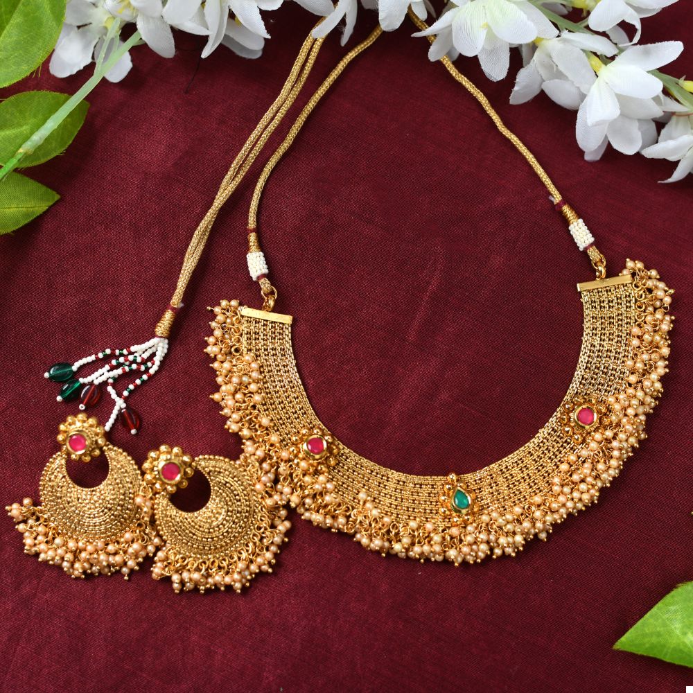 Mominos Fashion Johar Kamal Gold-Polished Brass Finish Stone/Beads Choker For Women (Golden) | Swadesiicart