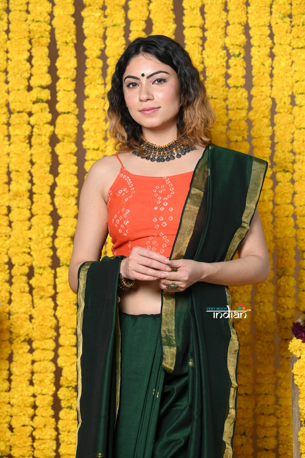 Very Much Indian Rajsi - Designed by VMI! High Quality Mul Cotton Handloom Woven Saree With Sleek Border in Green | Swadesiicart