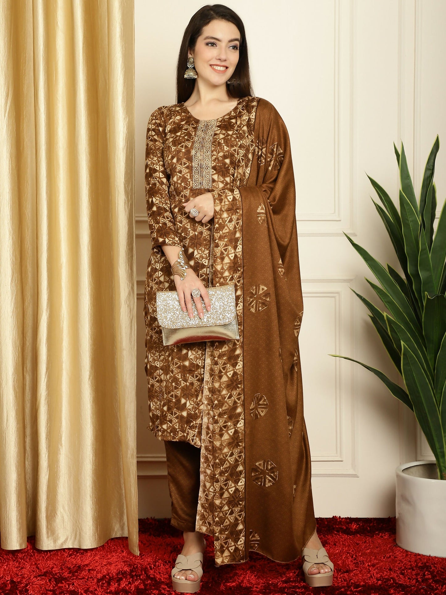 Jyoti Fashion Women's Brown Pashmina Floral Digital Printed Kurta with Trouser & Dupatta | Swadesiicart
