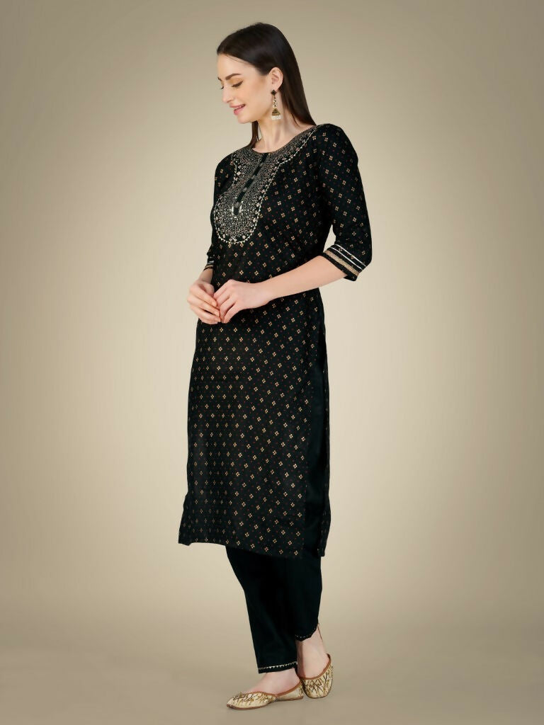 Jyoti Fashion Women's Black Cotton Magic Slub Embroidery & Sequence work Kurta with Trouser & Dupatta | Swadesiicart