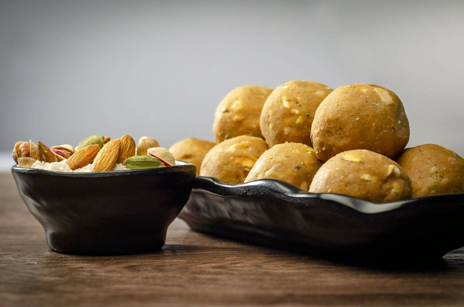 Vijaya Karadant Gandhagiri Laddu (Wheat Laddu) | Swadesiicart