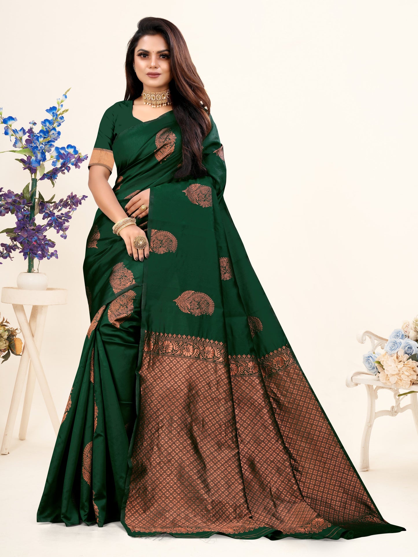 Vedant Vastram Litchi Silk Designer Banarasi Saree - Bottle Green | Swadesiicart