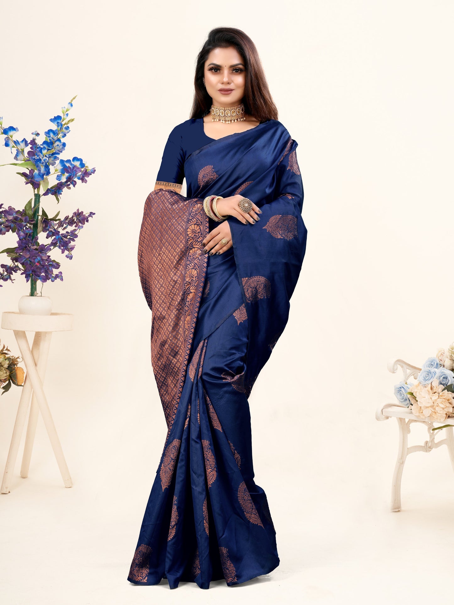 Vedant Vastram Litchi Silk Designer Banarasi Saree - Navy | Swadesiicart