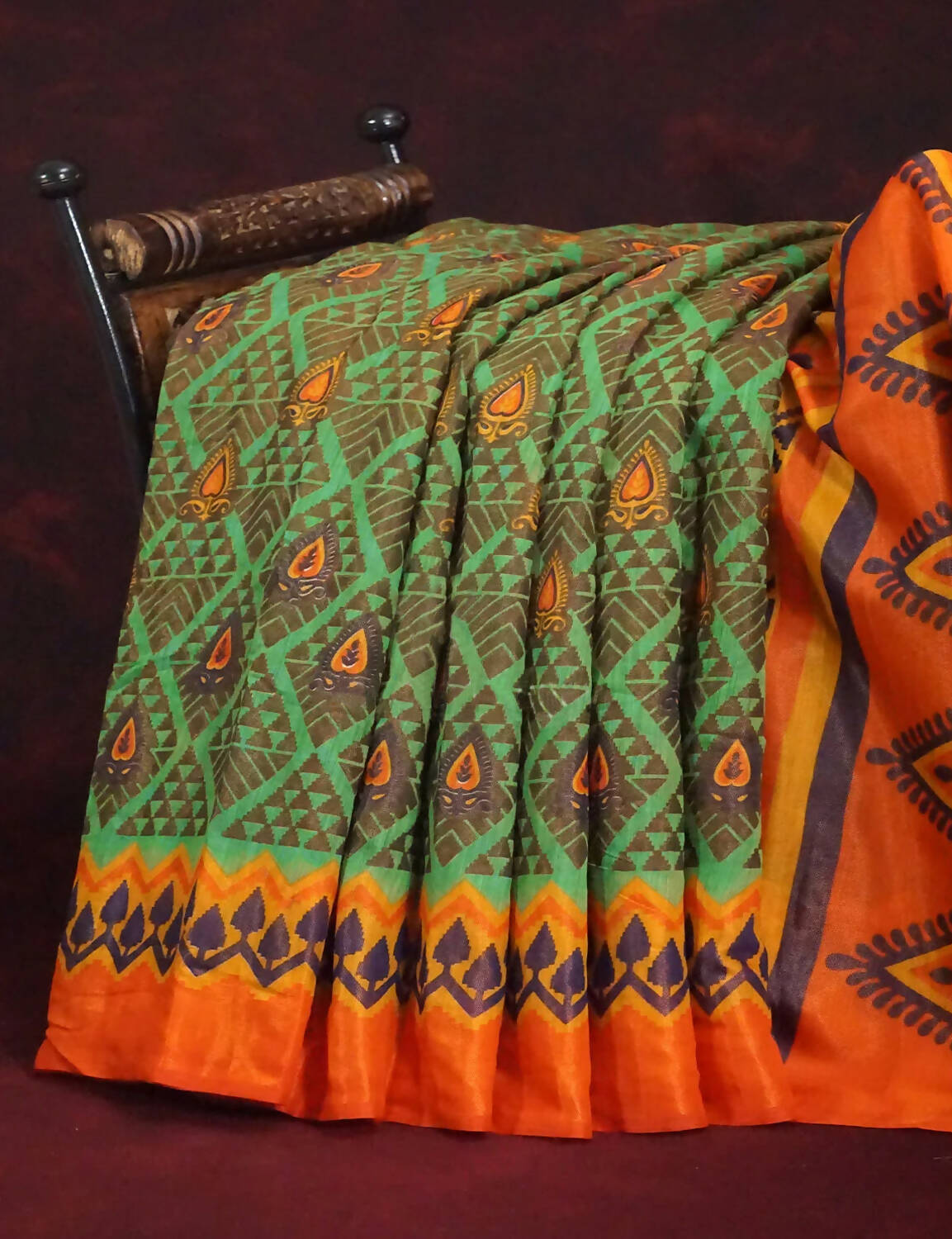Parrot Green And Orange Colour Printed Cotton Brasso Saree By Gayathri Reddy Designer Studio | Swadesiicart