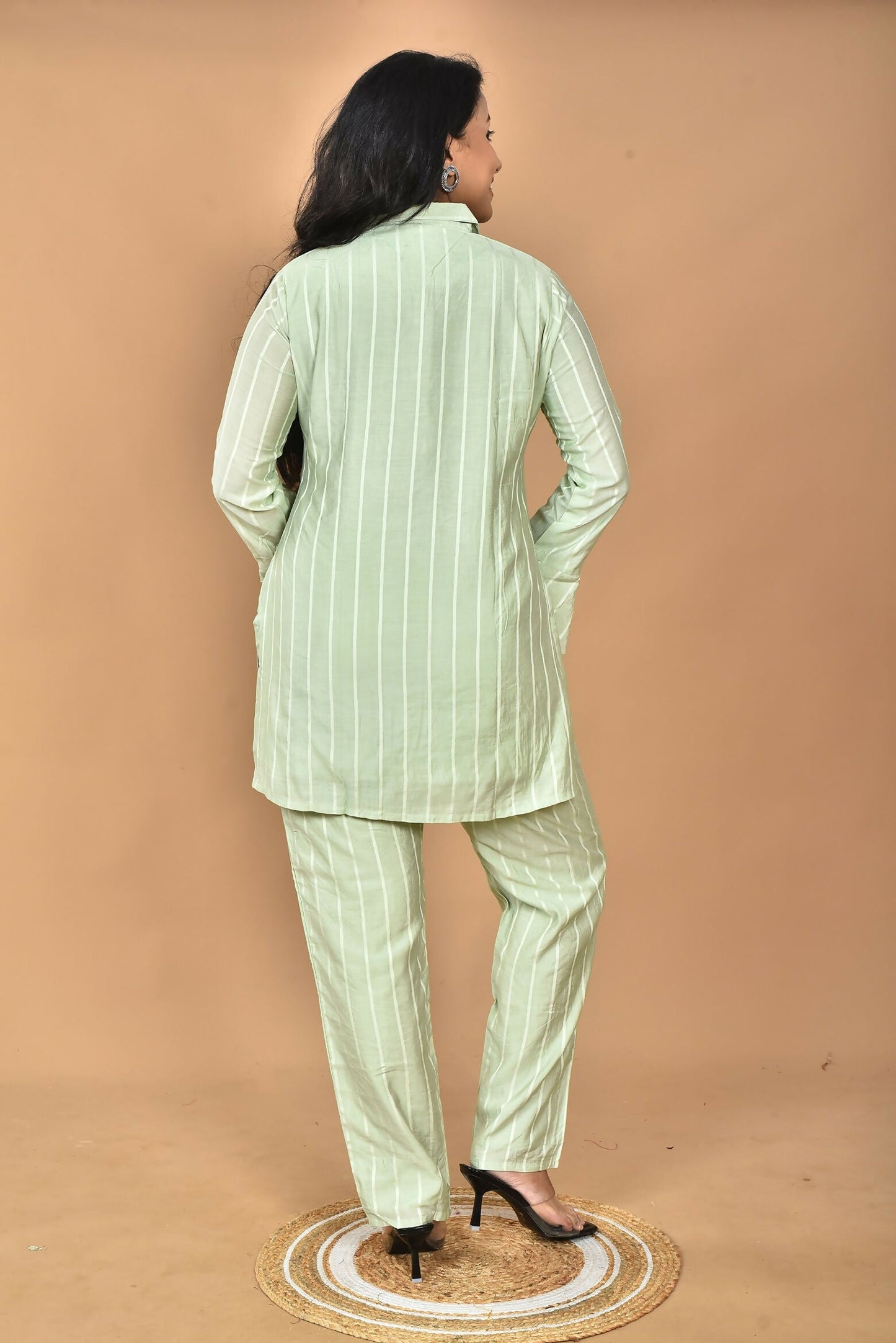 Morchari Women And Hand Embroidery Co-Ords-Green - Swadesiicart
