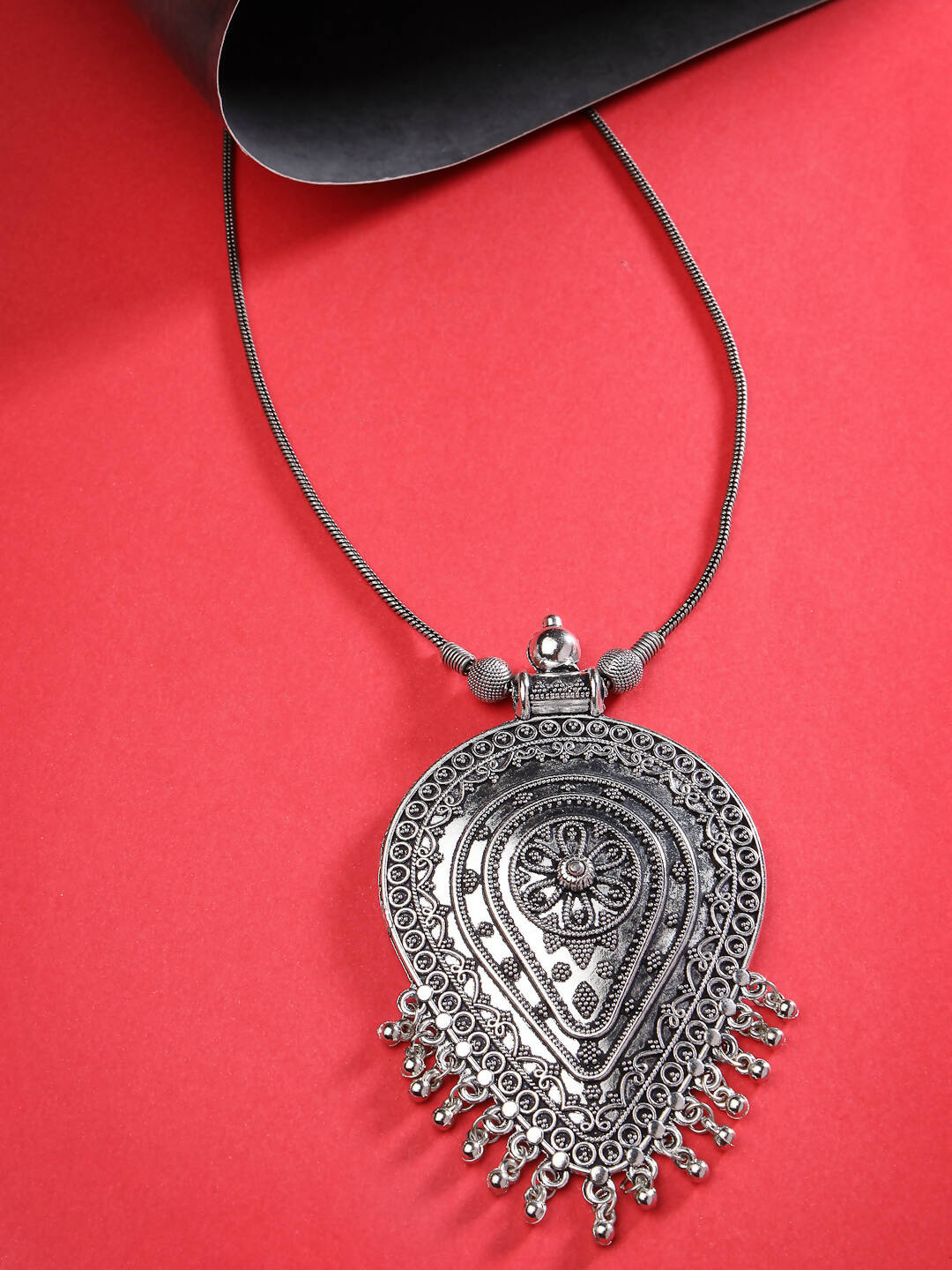 NVR Women's Elegant Silver Oxidised Brass Necklace | Swadesiicart
