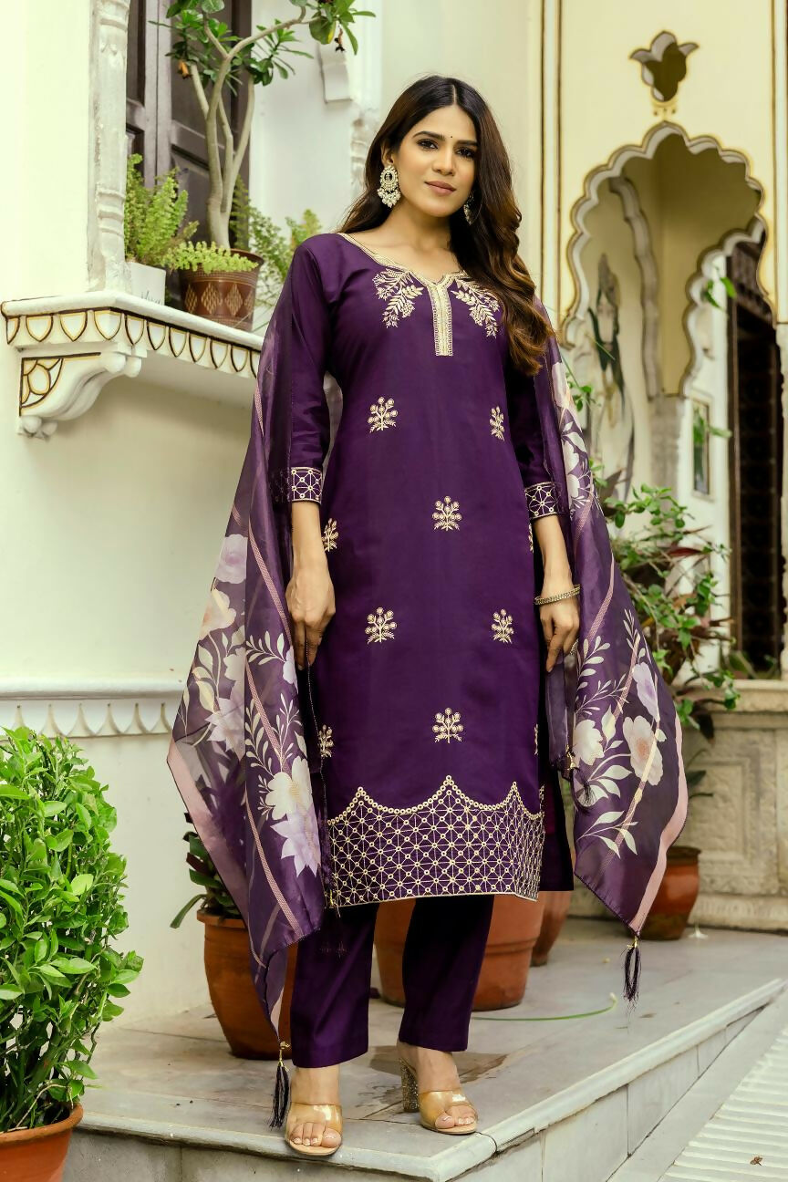 The52 Wine Women's Beautiful Viscose Chanderi Fabric Thread Work Straight Kurta Pant and Dupatta Set - Swadesiicart