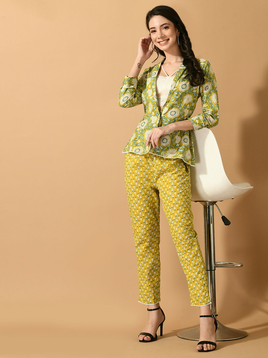 Myshka Women's Multi Printed Coat With Trousers - Swadesiicart