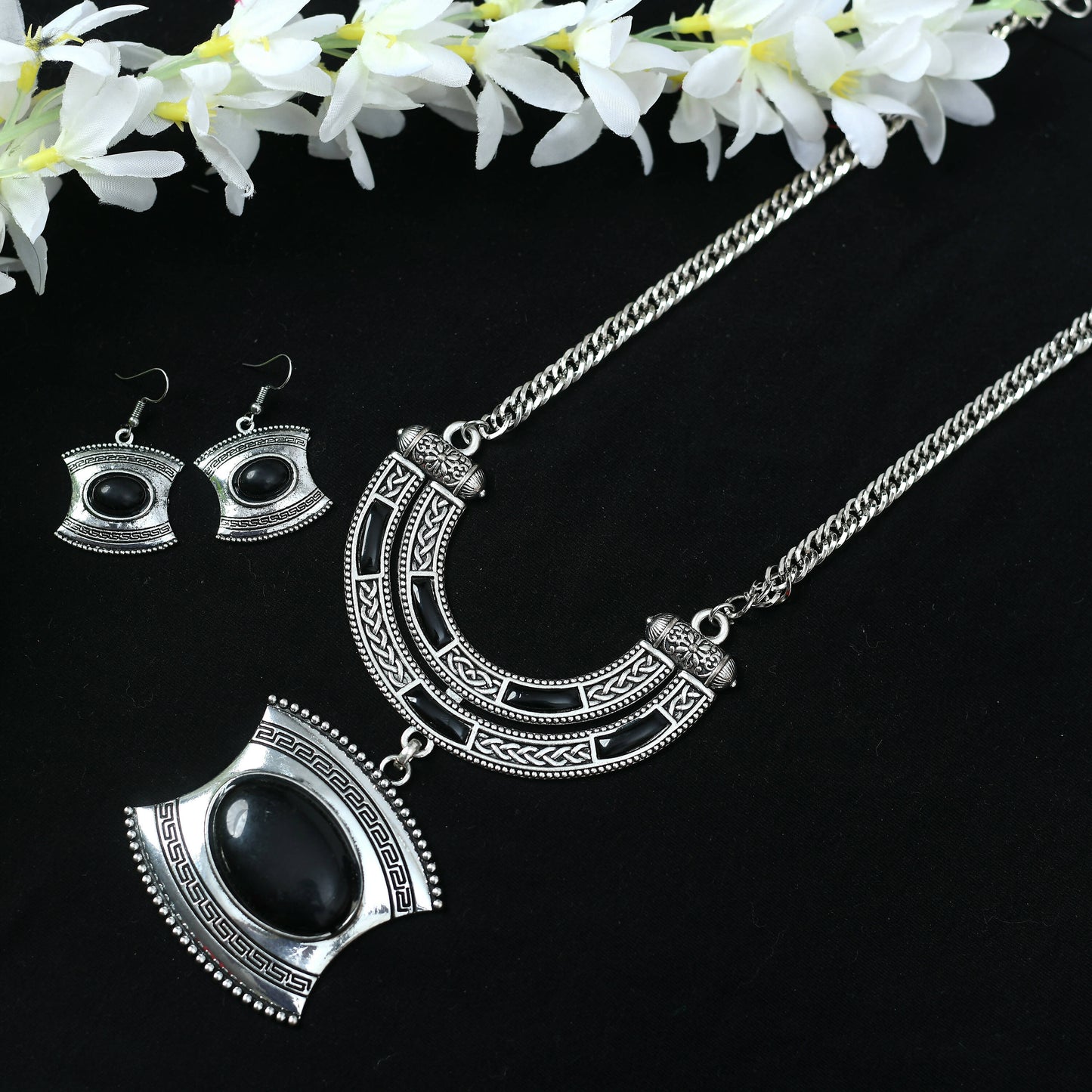 Mominos Fashion Johar Kamal Oxidised Silver-Plated Stone Work Long Necklace Handicraft | Swadesiicart
