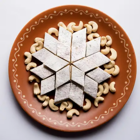 Gummadi Foods Baby Kaju Burfi | Swadesiicart