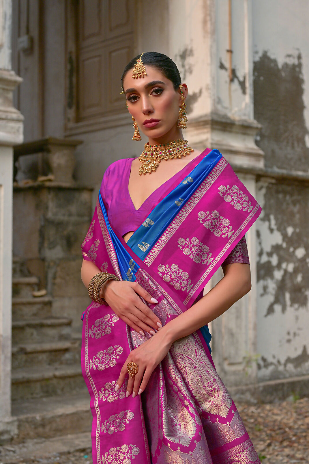 Vishnu Weaves Women's Firozi Kanchi Silk Woven Saree with Blouse - Swadesiicart