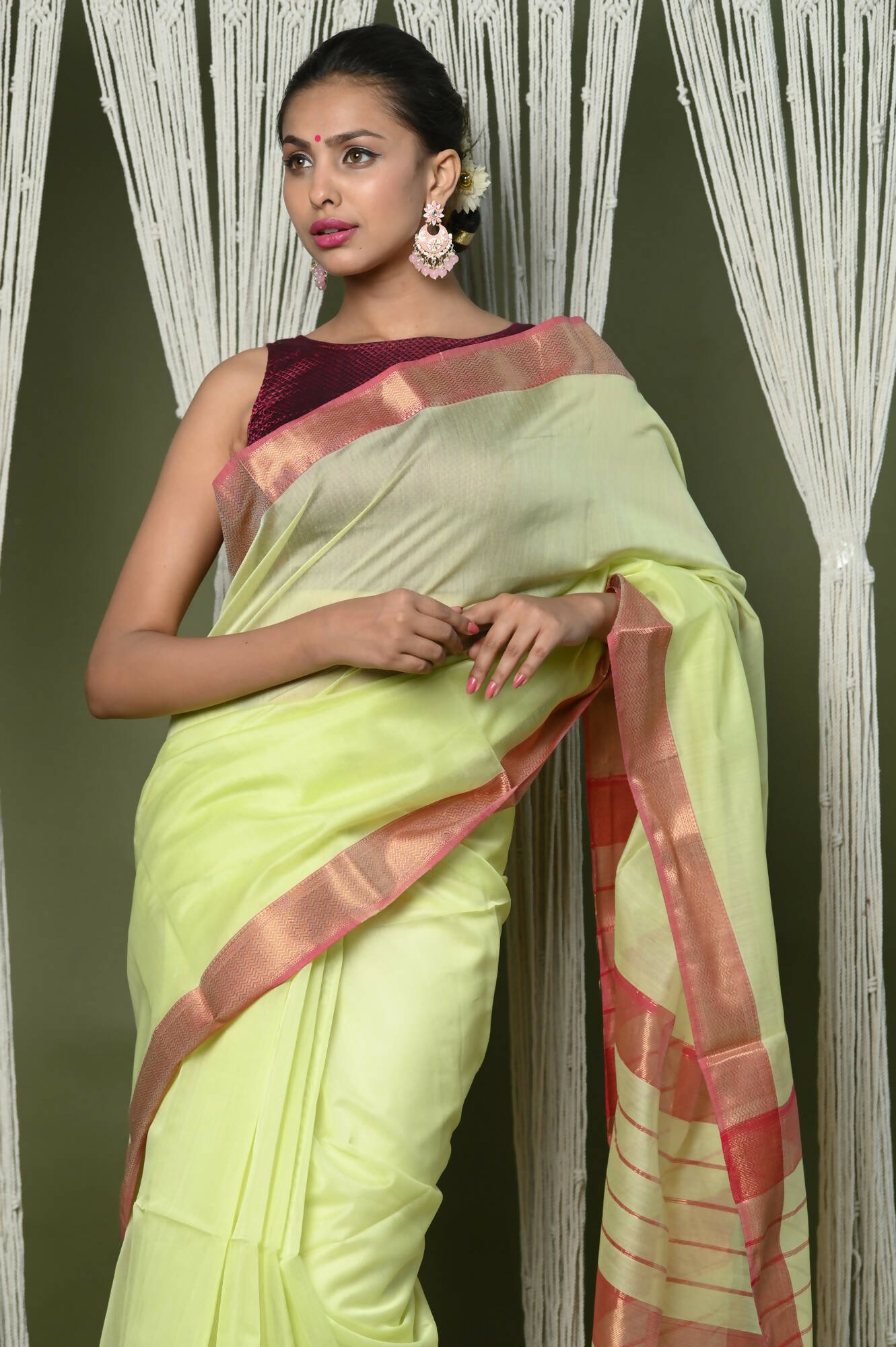 Very Much Indian Handloom Cotton Silk Maheshwari Saree With Sleek Golden Border - Chartreuse Green | Swadesiicart