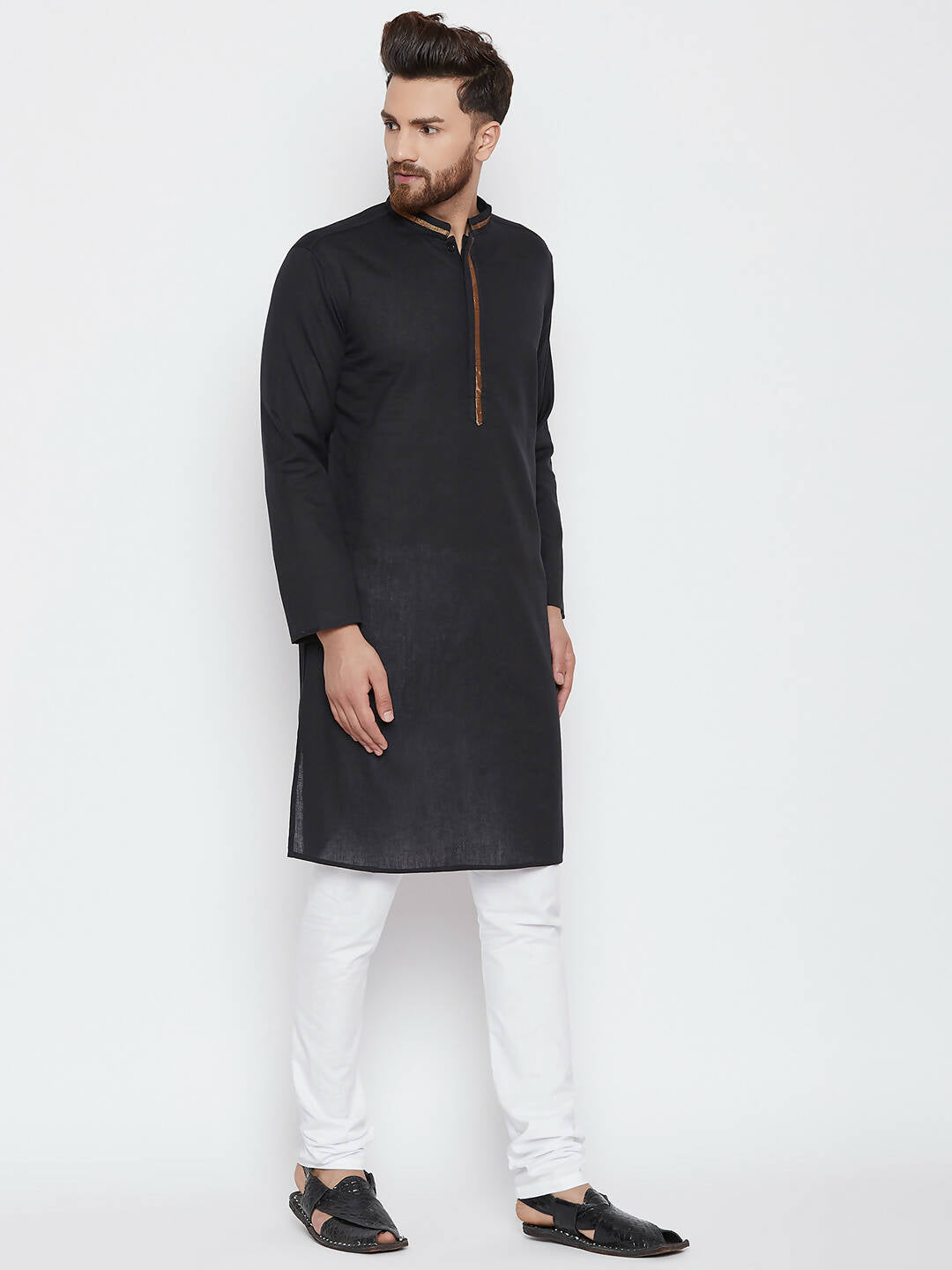 Even Apparels Black Color Pure Cotton Men's Kurta With Band Collar | Swadesiicart