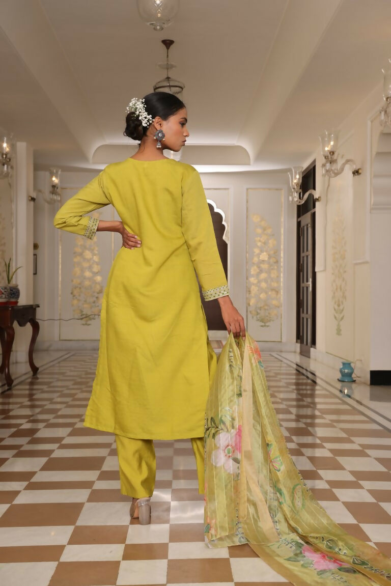 Jyoti Fashion Women's Light Yellow Cotton Silk Floral Print with Embroidered Kurta Set | Swadesiicart