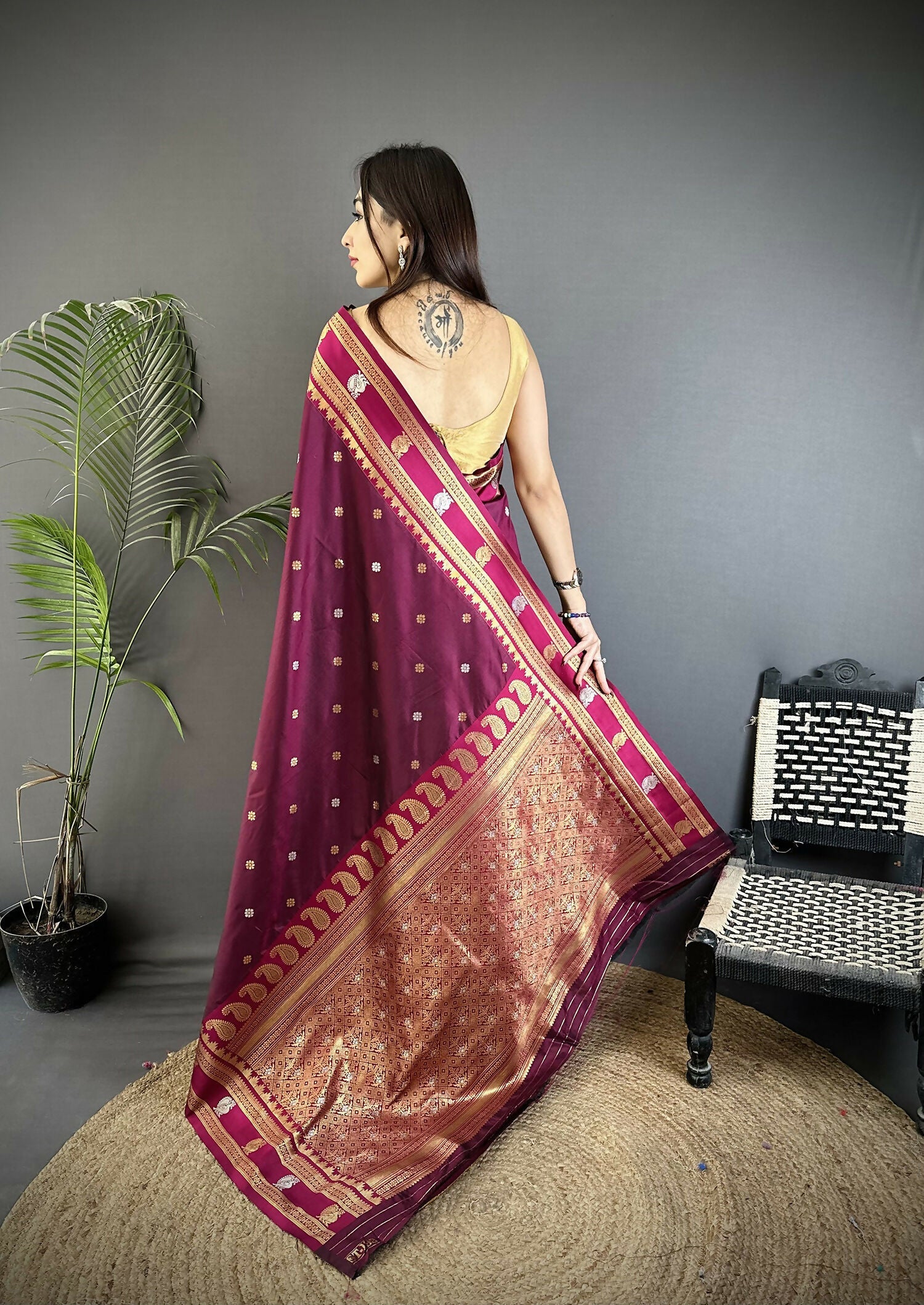 Joban Fashion Maroon Banarasi Soft Silk Woven Saree | Swadesiicart