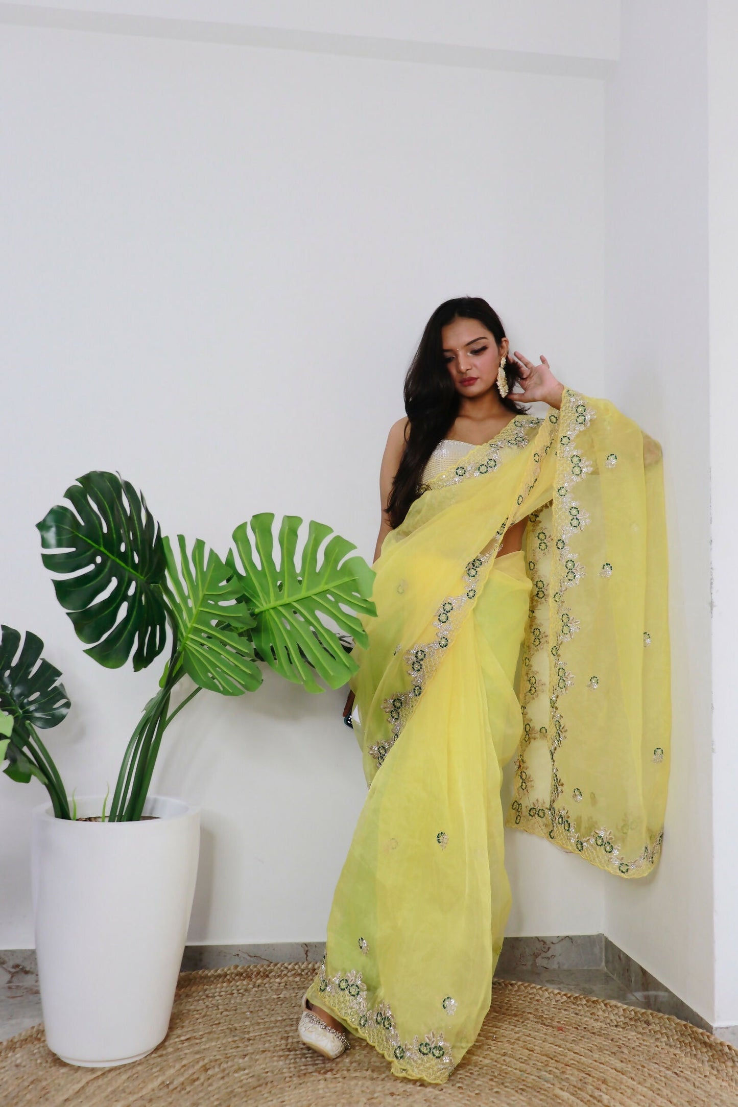 Vamsee Meera Yellow Organza Saree - Swadesiicart