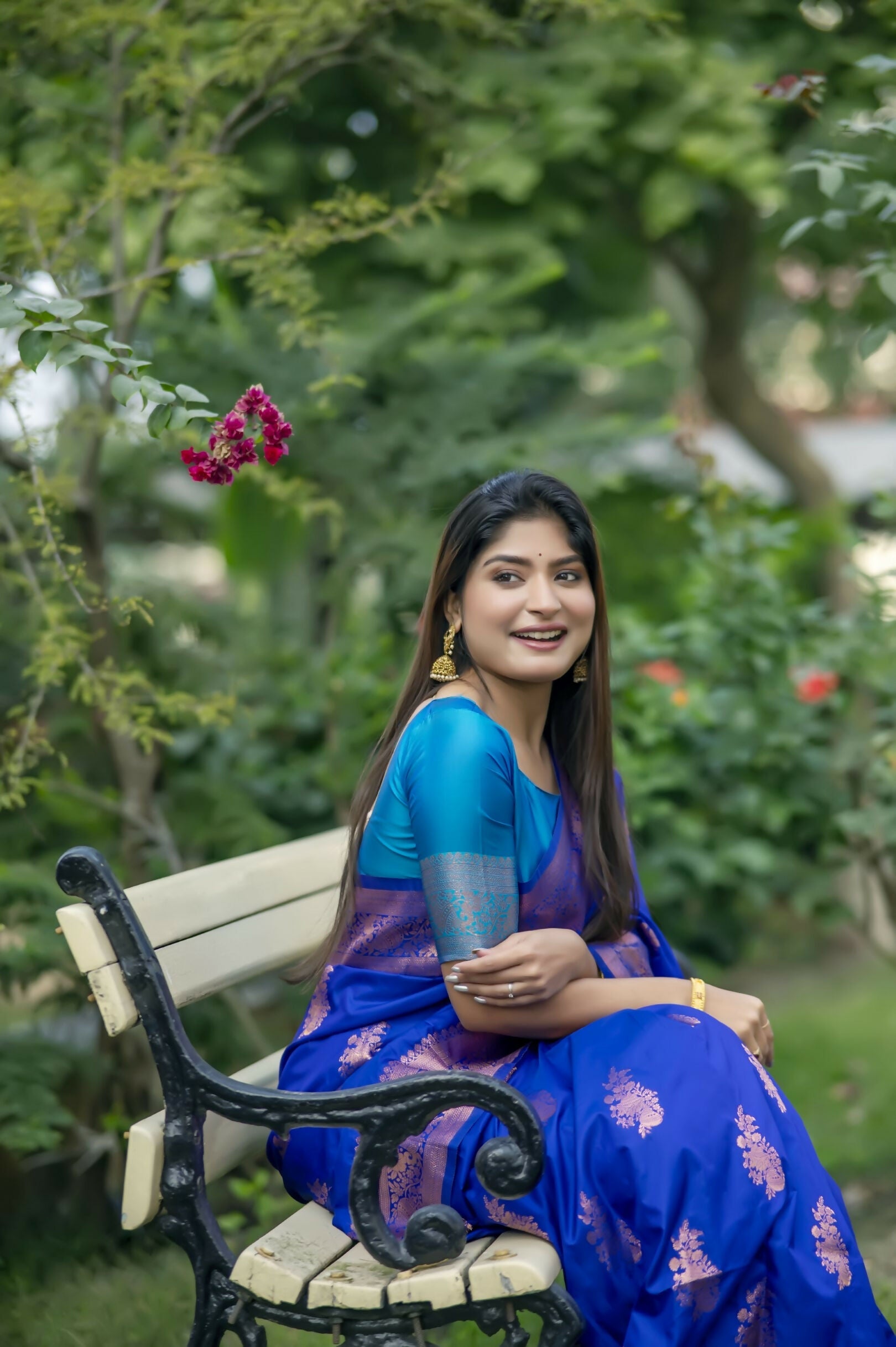 Vishnu Weaves Women's Royal Banarasi Silk Saree with Blouse - Swadesiicart