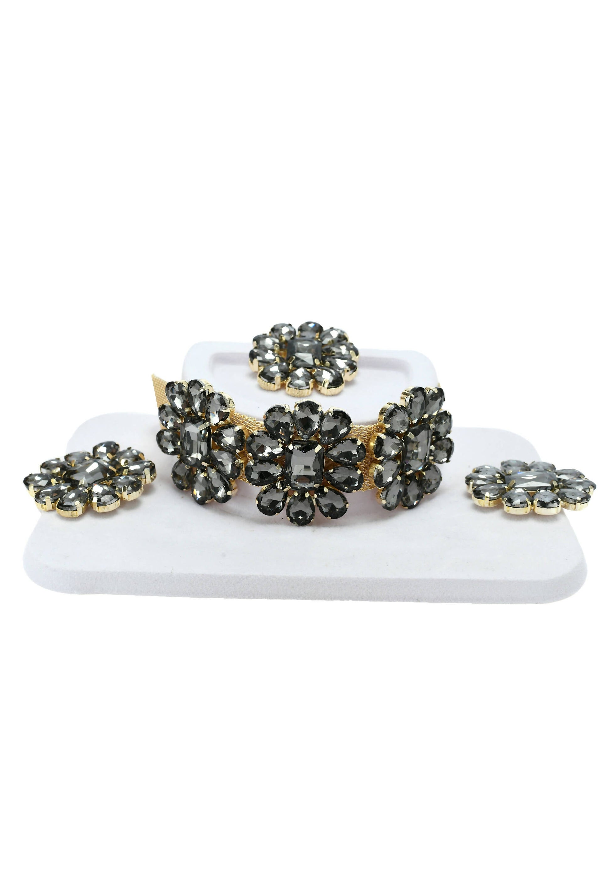 Mominos Fashion Joharkamal Gold-Polished Brass Finish Stone Choker For Women & Girls (Grey) | Swadesiicart