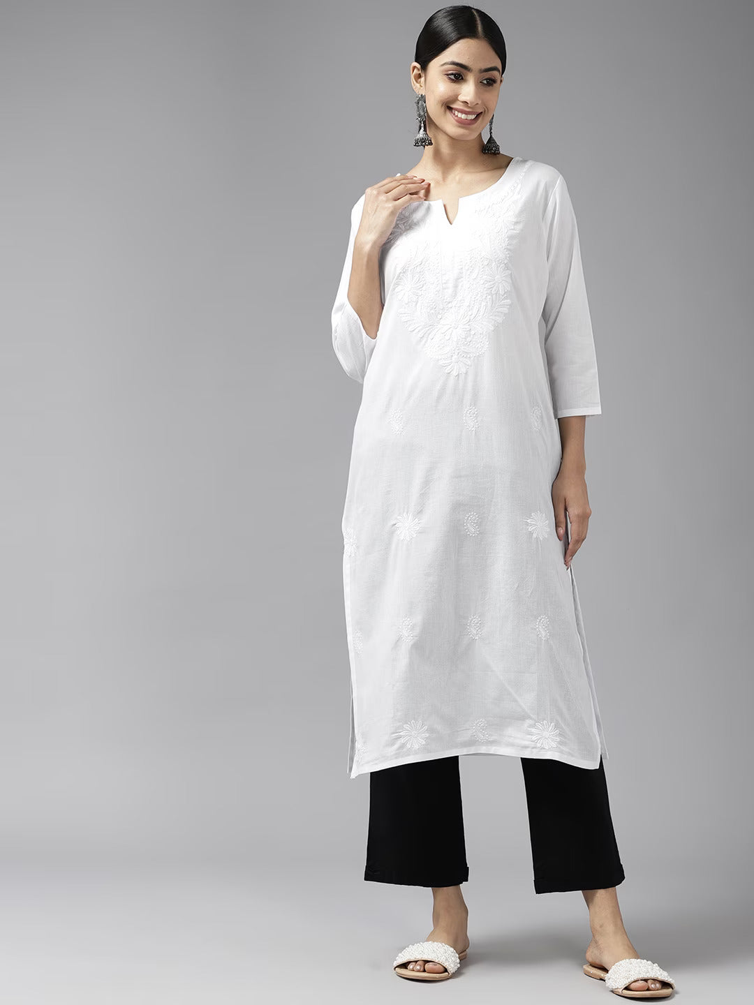 Yufta Embroidered Cotton Kurta - Swadesiicart