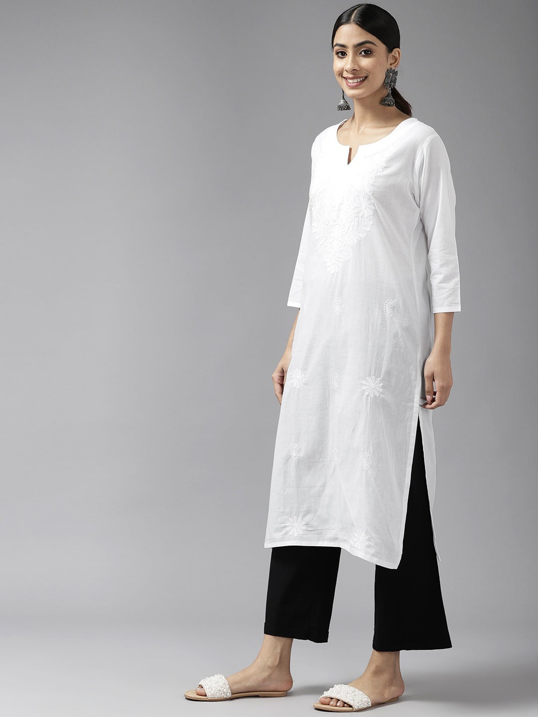 Yufta Embroidered Cotton Kurta - Swadesiicart
