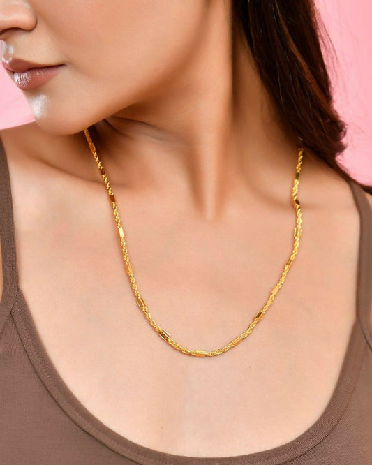 VOJ Women Gold-Polished Pipe Chain | Swadesiicart