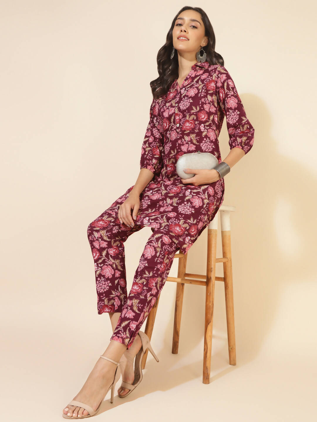 Janasya Women's Purple Cotton Floral Printed Casual Straight Kurta Set | Swadesiicart