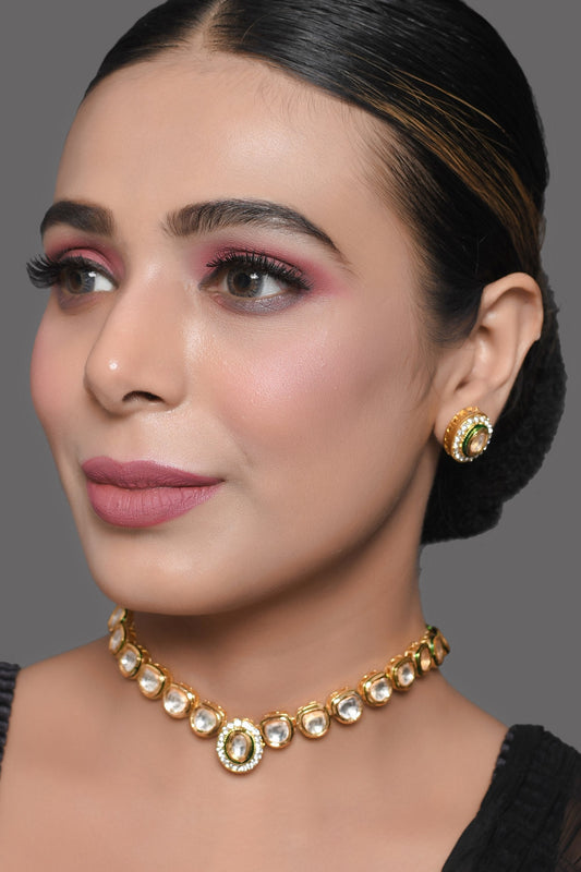Peryl Women's Handcrafted Kundan Studded Necklace With Earring - Swadesiicart