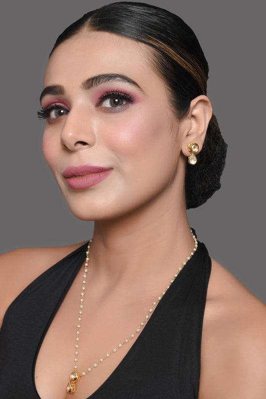 Peryl Women's White Gold Tone Kundan Necklace With Earrings - Noz2Toz
