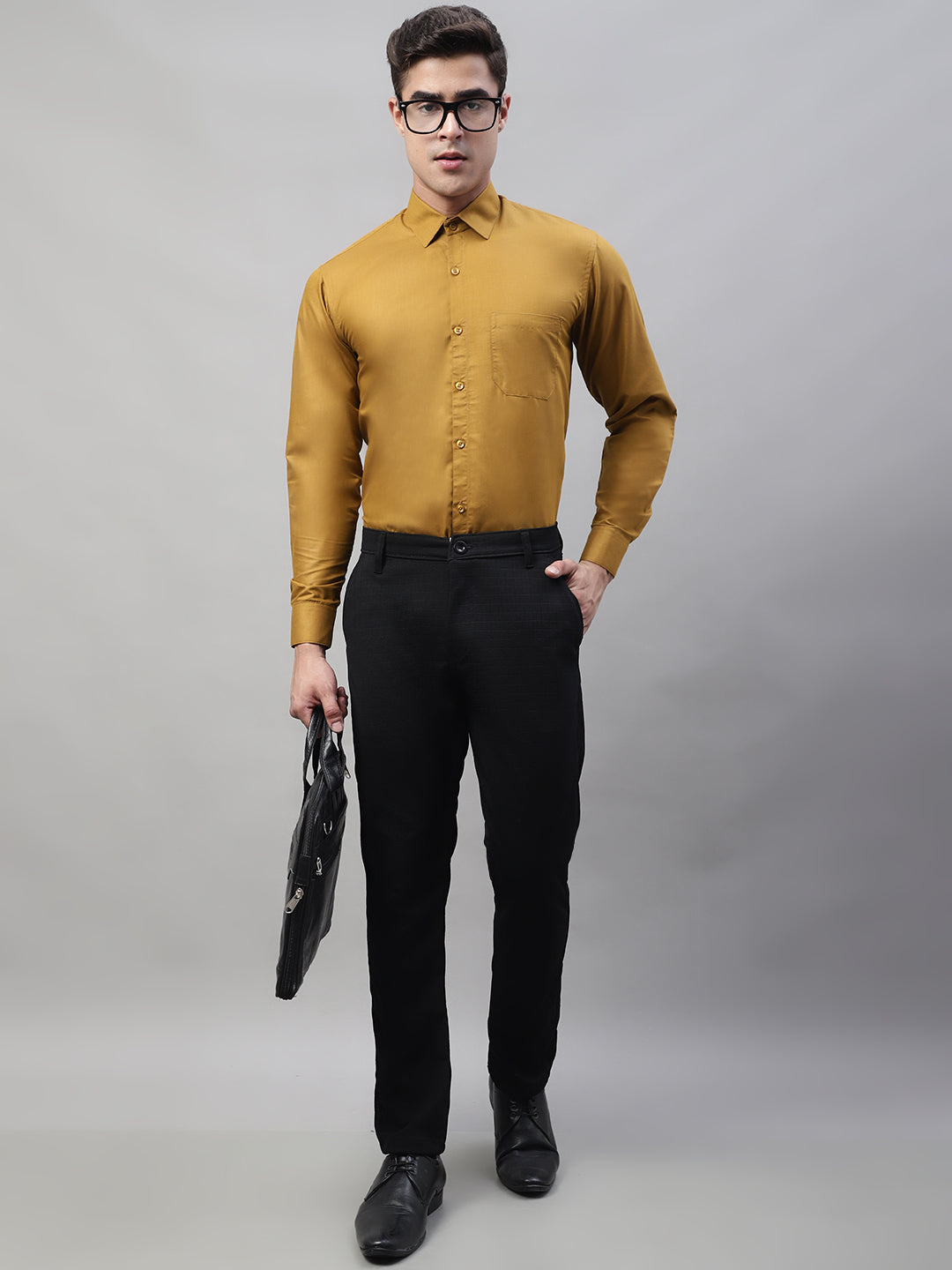 Jainish Men's Black Tapered Fit Formal Trousers | Swadesiicart