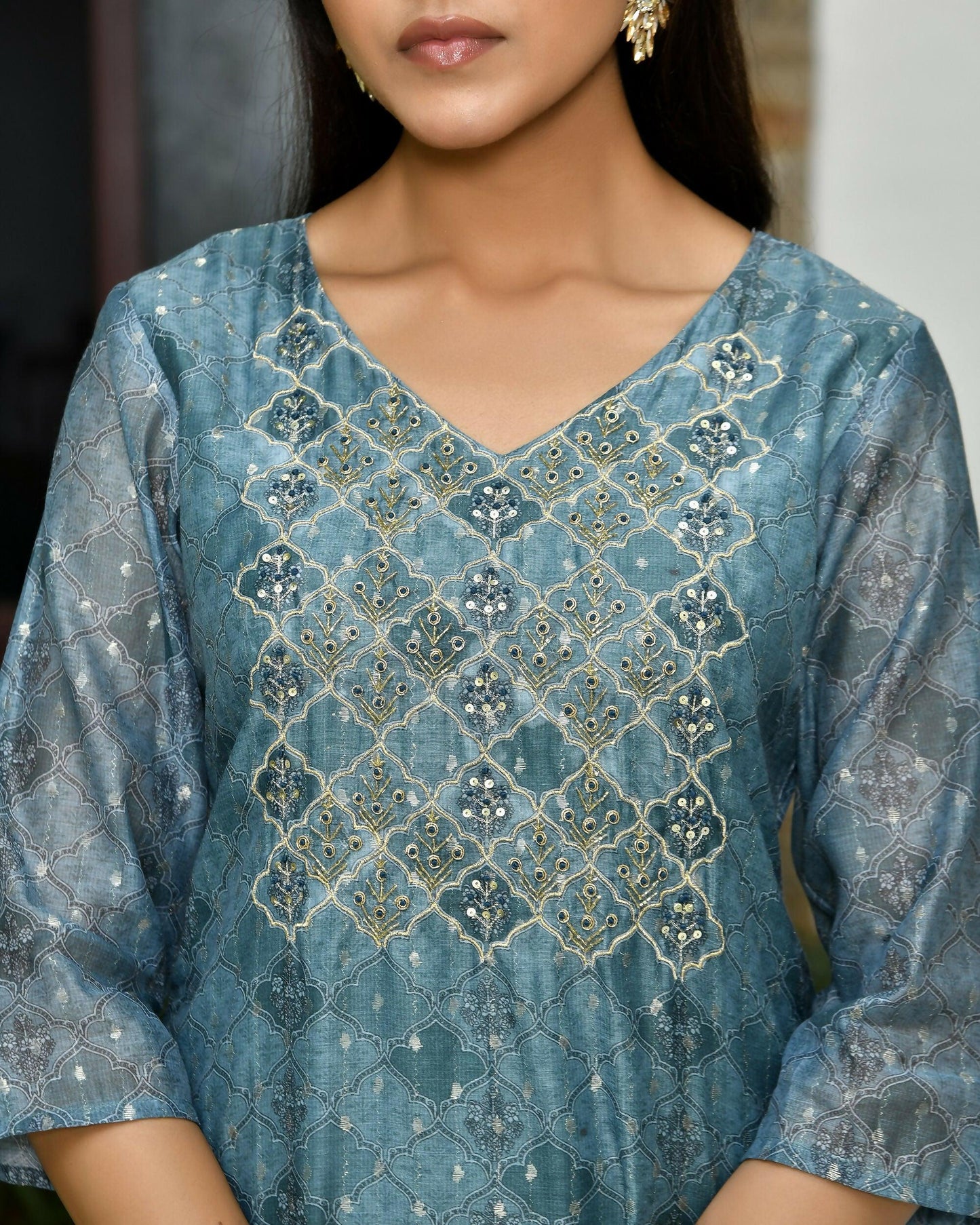 Vaasva Women's Chanderi Printed Suit Set With Pant And Printed Dupatta | Swadesiicart