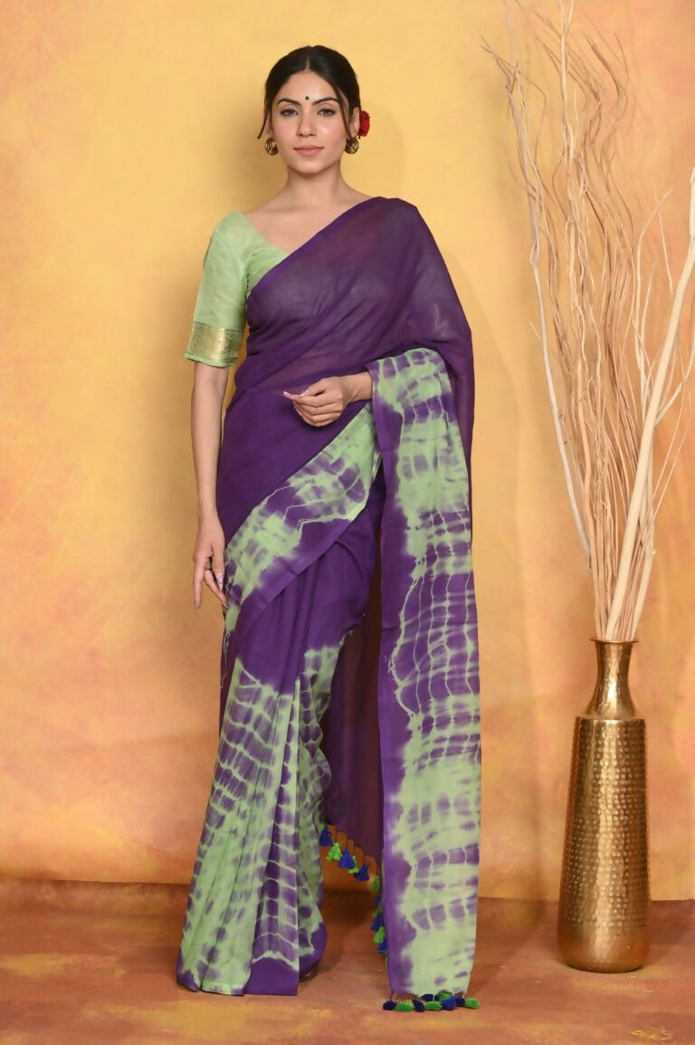 Very Much Indian Tie & Dye Handloom Mul Cotton Saree - Blue Green | Swadesiicart