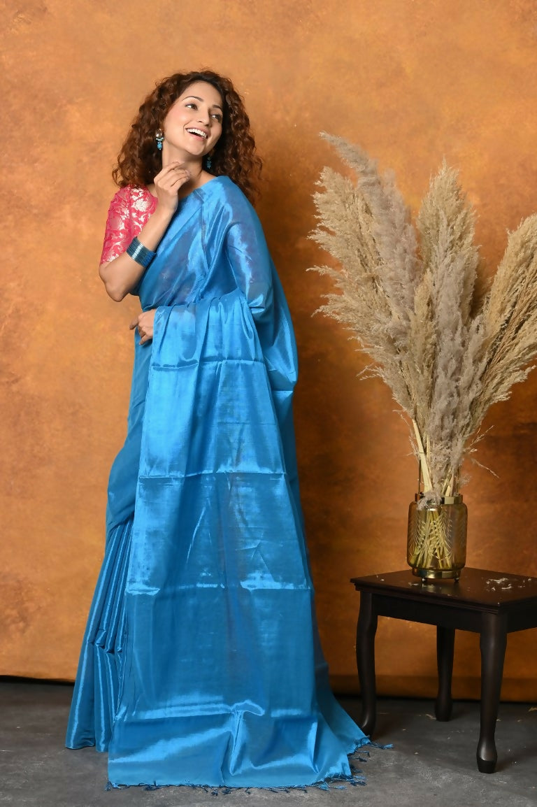 Very Much Indian Fusion Cotton Tissue Shimmer Saree - Light Blue | Swadesiicart