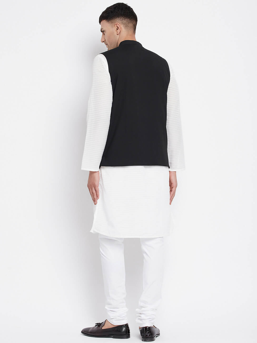 Even Apparels Black Pure Cotton Nehru Jacket With Eid Insignia PW668 | Swadesiicart