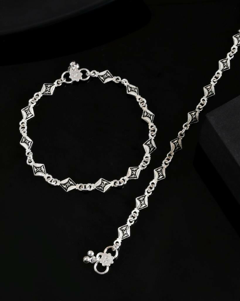 VOJ Set of 2 Silver Plated Designer Stainless Steel Anklet - Swadesiicart