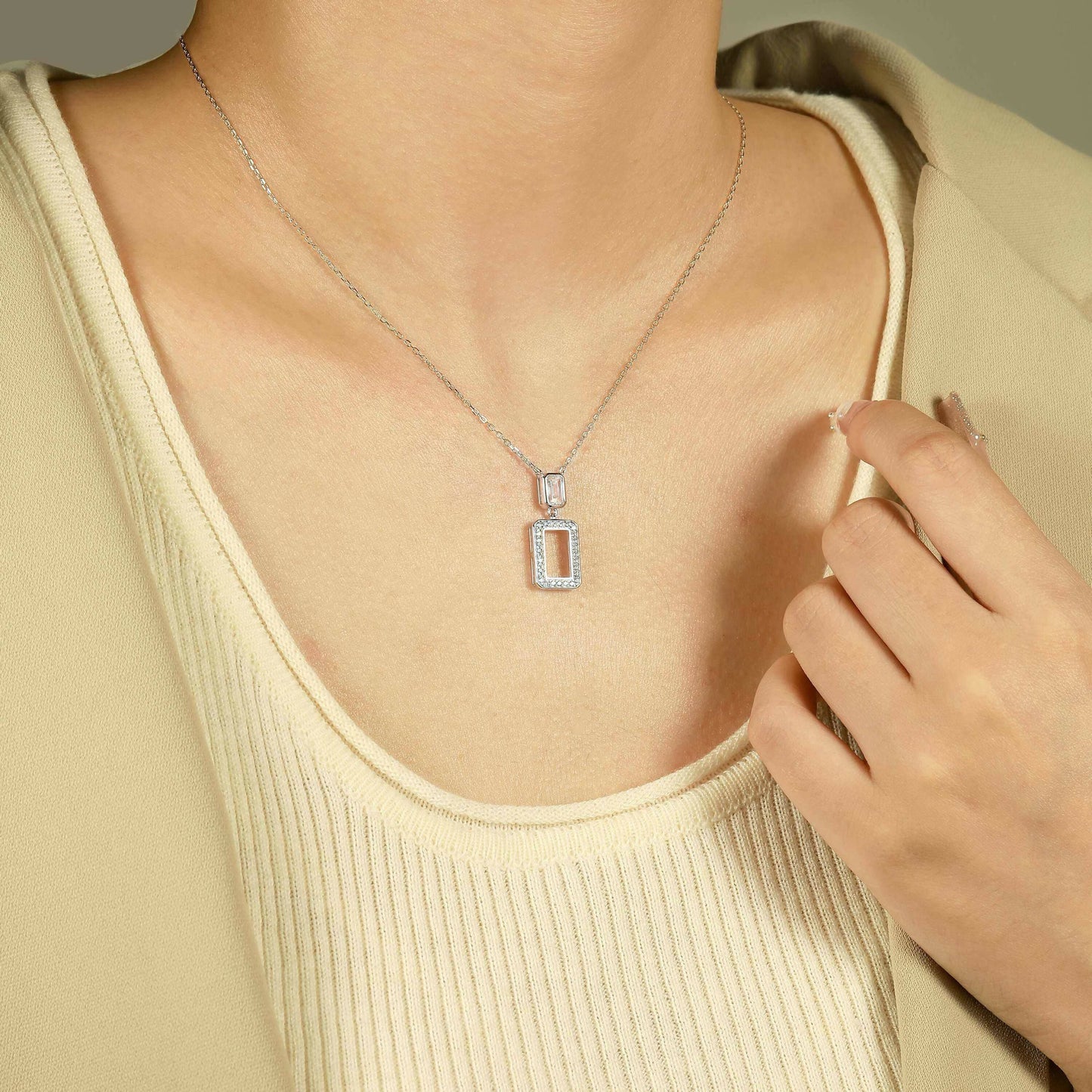 Cauer Elegant 14K White Gold Plated Moissanite Pendant Necklace | Swadesiicart