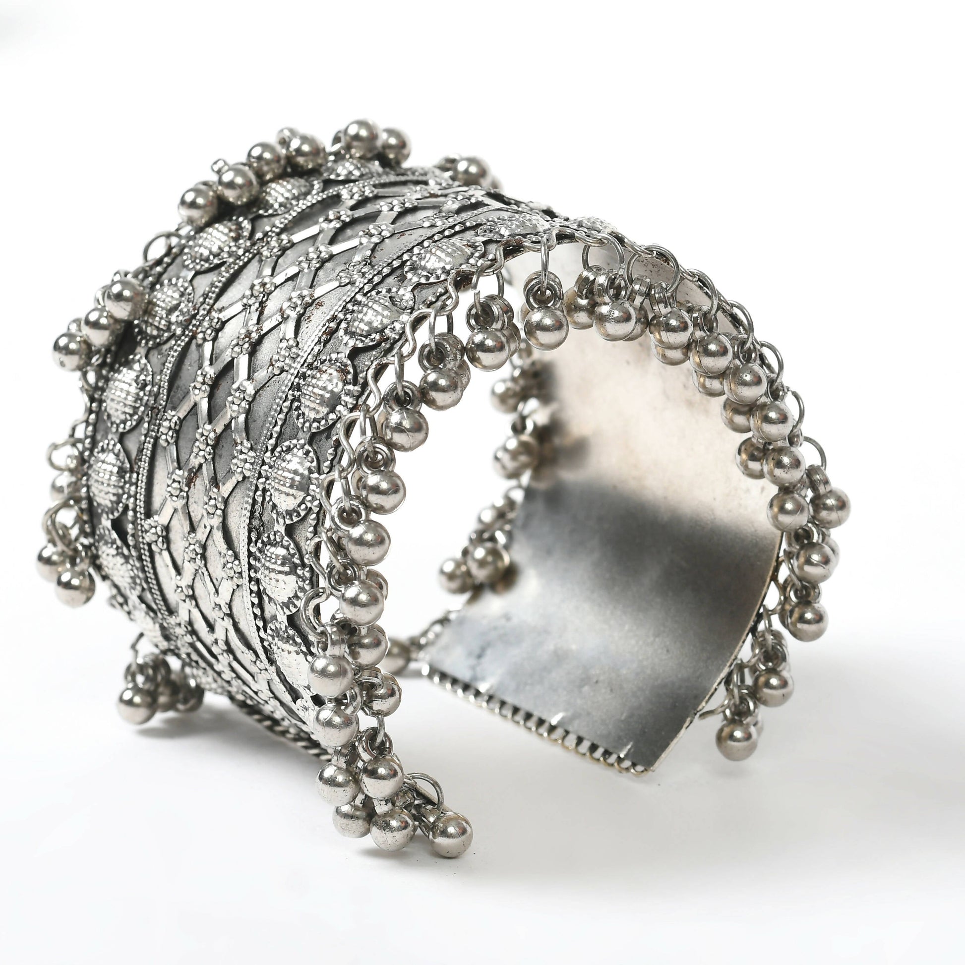 Mominos Fashion Joharkamal Oxidised Silver-Plated Ghungroo Handcraft Bracelet - Design 023 - Swadesiicart