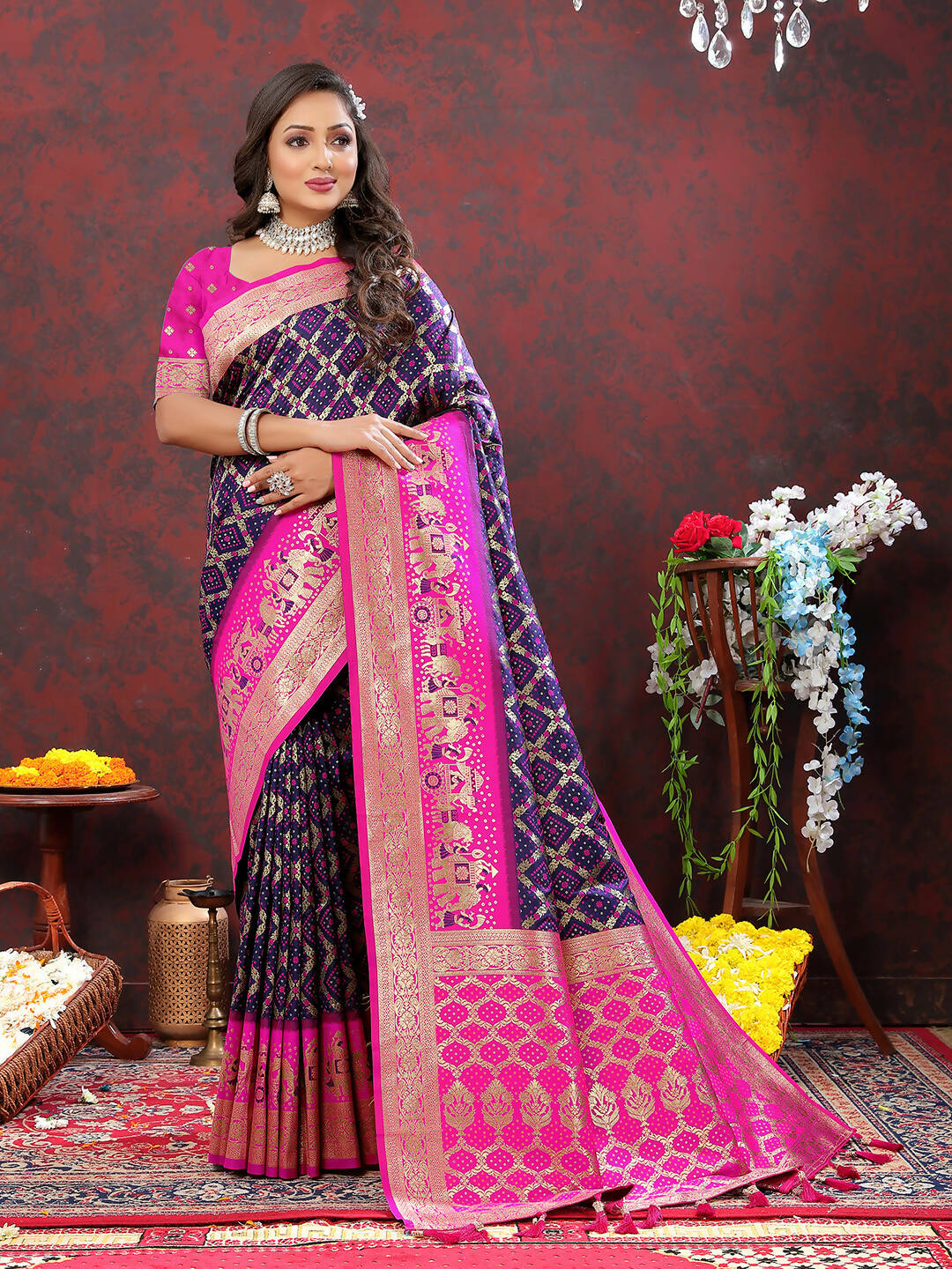 Lorenvalley Fashion Purple & Magenta Patola Silk Woven Design Meenakari Weaving Saree - Swadesiicart