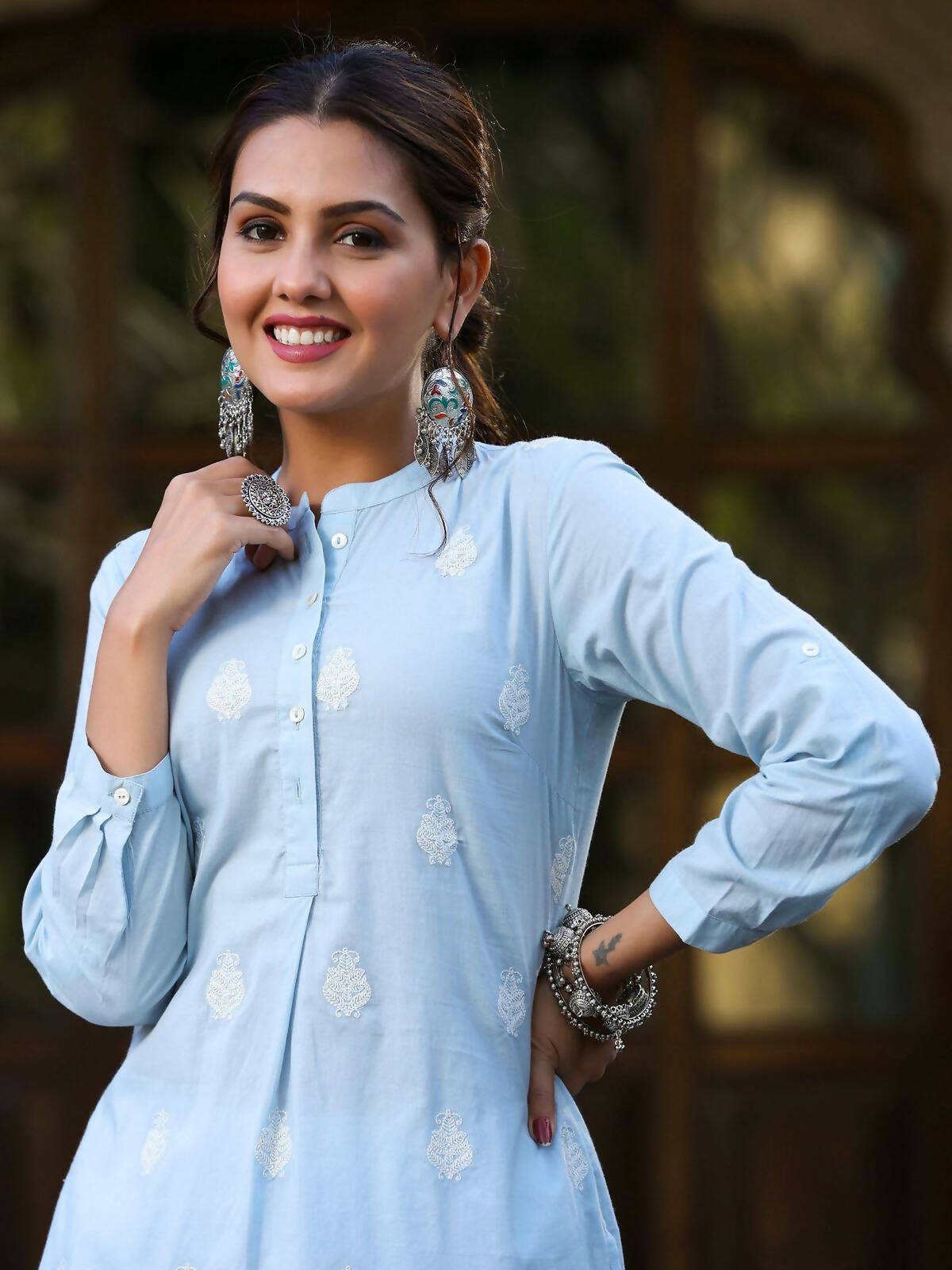 Juniper Women's Blue Cambric Embroidered Straight Kurta | Swadesiicart