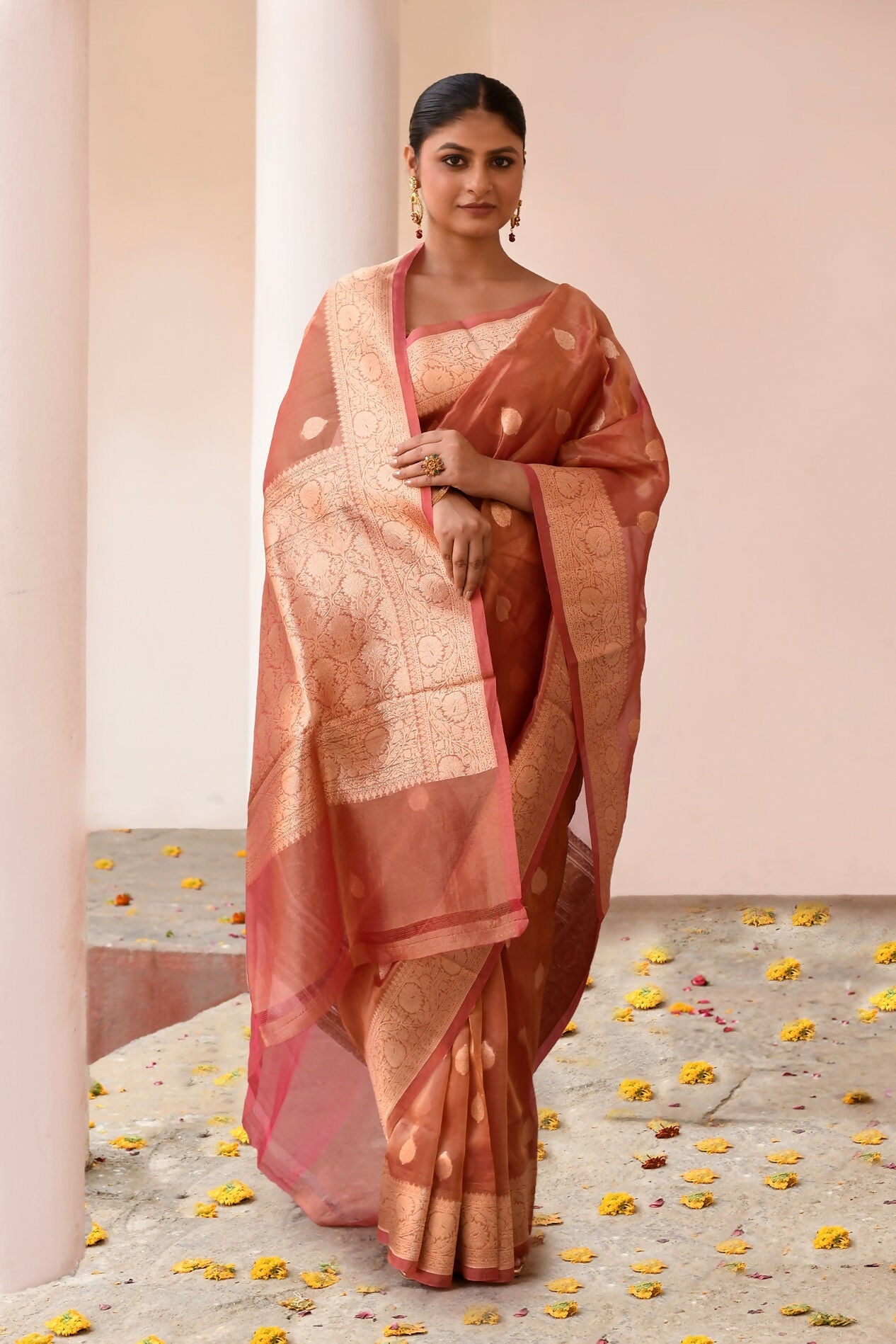 Joban Fashion Rose Gold Banarasi Tissue Pure Handloom Banarasi Silk Saree | Swadesiicart