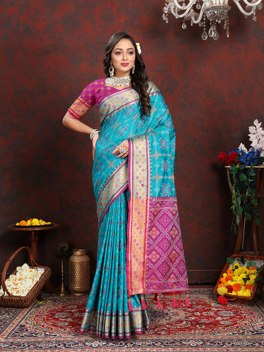 Lorenvalley Fashion Firozi Patola Silk Woven Design with Zari Meenakari Weaving motifs motifs Pallu Saree - Swadesiicart